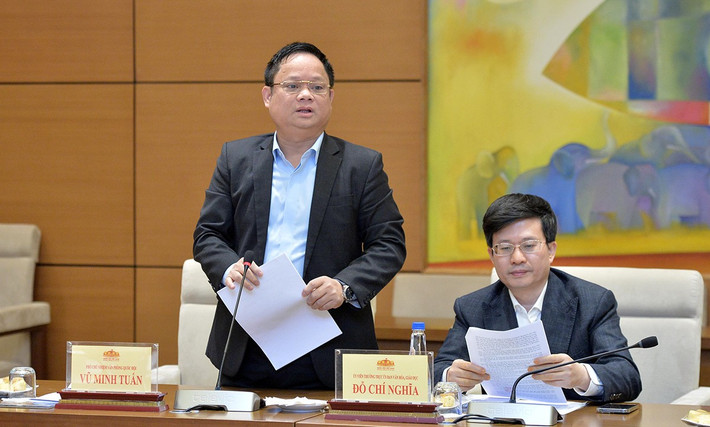 Phó Chủ nhiệm Văn phòng Quốc hội, Phó Trưởng Ban Chỉ đạo Giải Diên Hồng Vũ Minh Tuấn phát biểu. Ảnh: Hồ Long Phó Chủ nhiệm Văn phòng Quốc hội, Phó Trưởng Ban Chỉ đạo Giải Diên Hồng Vũ Minh Tuấn phát biểu. Ảnh: Hồ Long