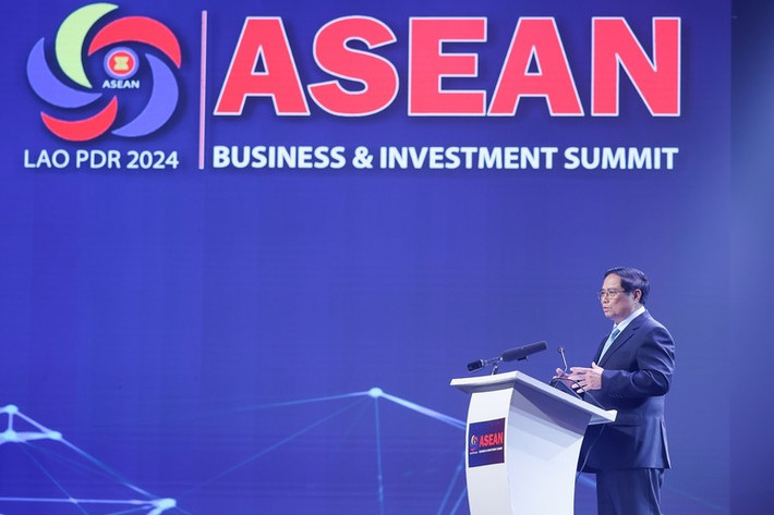 Phát biểu tại Hội nghị Thượng đỉnh về Kinh doanh và Đầu tư ASEAN 2024, Thủ tướng nhấn mạnh, một ASEAN tự cường không thể thiếu đội ngũ doanh nhân, doanh nghiệp tự cường - Ảnh: VGP/Nhật Bắc Phát biểu tại Hội nghị Thượng đỉnh về Kinh doanh và Đầu tư ASEAN 2024, Thủ tướng nhấn mạnh, một ASEAN tự cường không thể thiếu đội ngũ doanh nhân, doanh nghiệp tự cường - Ảnh: VGP/Nhật Bắc