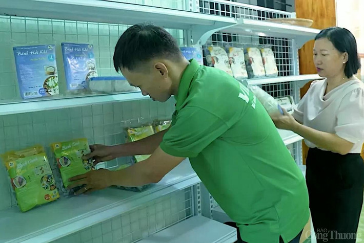 Khuyến công Bình Định hỗ trợ Công ty VITA xây dựng phòng trưng bày, giới thiệu các sản phẩm Khuyến công Bình Định hỗ trợ Công ty VITA xây dựng phòng trưng bày, giới thiệu các sản phẩm
