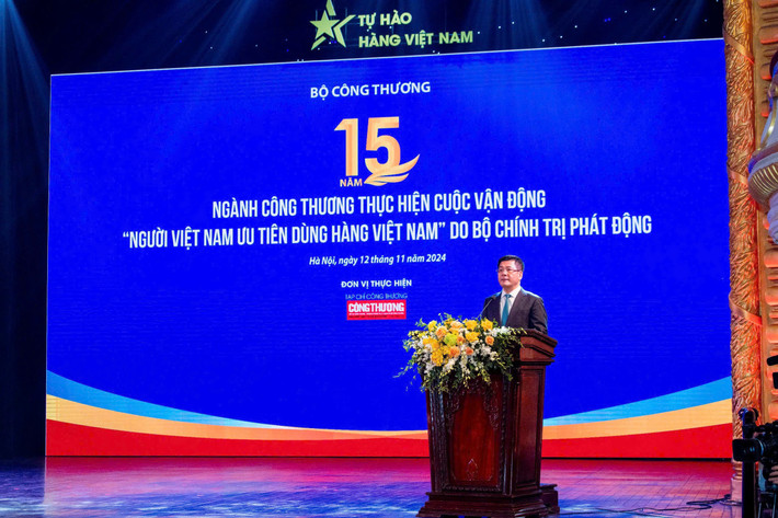 Bộ trưởng Bộ Công Thương Nguyễn Hồng Diên phát biểu tại sự kiện z6024251790505-d751c27bc8e625157a3af274857bb50d.jpg