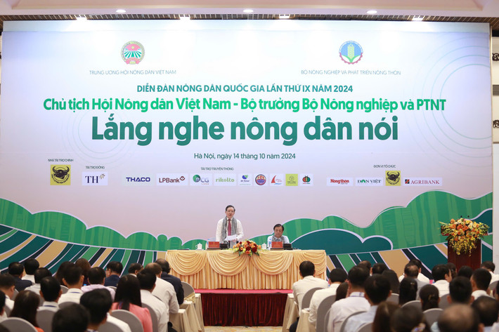 Chủ tịch Hội Nông dân Việt Nam Lương Quốc Đoàn phát biểu tại diễn đàn z5927457778875-43a9a30a7e45ac326efae8dbe2ed75b3-639.jpg