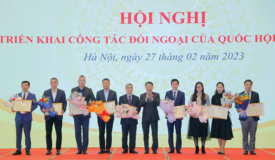 Phát huy tối đa sức mạnh tổng hợp trong triển khai đường lối đối ngoại ảnh 6 Phát huy tối đa sức mạnh tổng hợp trong triển khai đường lối đối ngoại