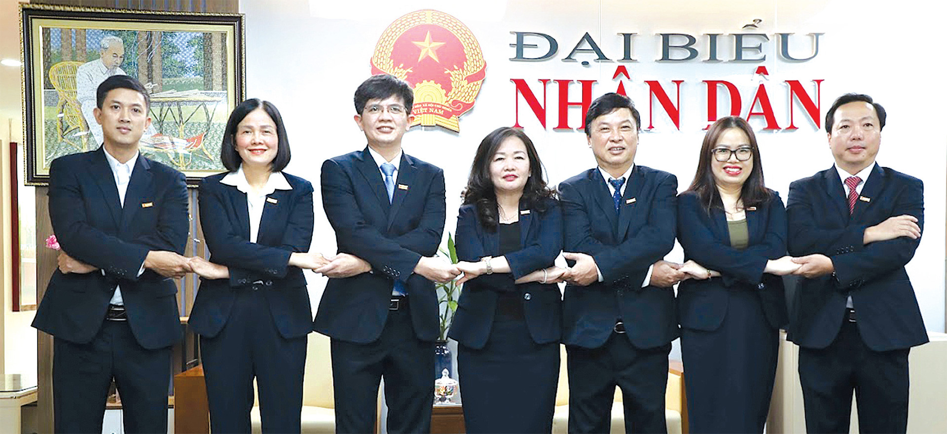 Ban Chấp hành Đảng ủy Báo Đại biểu Nhân dân. Ảnh: Hồ Long Qua Báo Đại biểu Nhân dân thấy hình ảnh sinh động của một Quốc hội chủ động, năng động, hiệu quả, trách nhiệm và trí tuệ -0