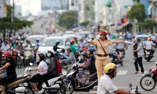 Tạm giữ 62 xe ô tô, hơn 2.000 xe mô tô trong ngày mùng 3 Tết