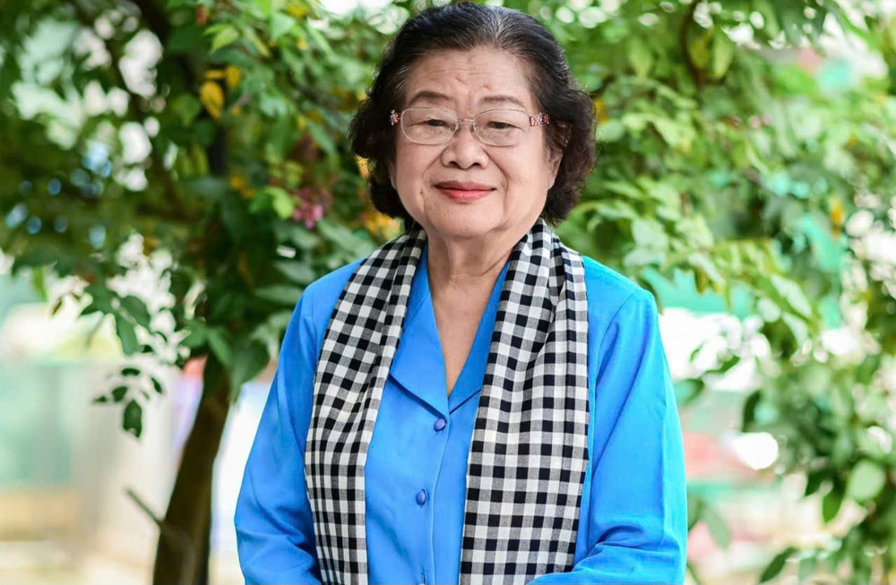 Nguyên Phó chủ tịch nước Trương Mỹ Hoa z6525359739708-3ae6e3217c5e2e87eee741312b13b923.jpg