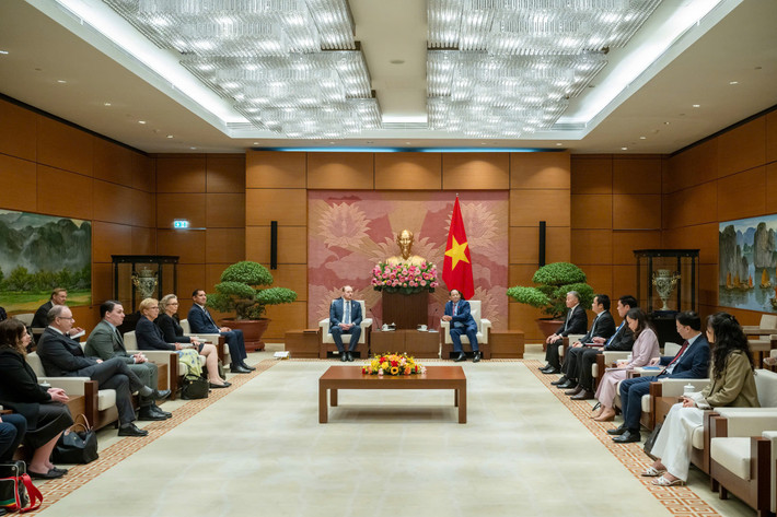 Quang cảnh cuộc tiếp Quang cảnh cuộc tiếp