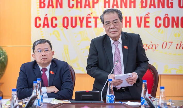 Chủ nhiệm Ủy ban Dân nguyện và Giám sát Dương Thanh Bình phát biểu Chủ nhiệm Ủy ban Dân nguyện và Giám sát Dương Thanh Bình phát biểu