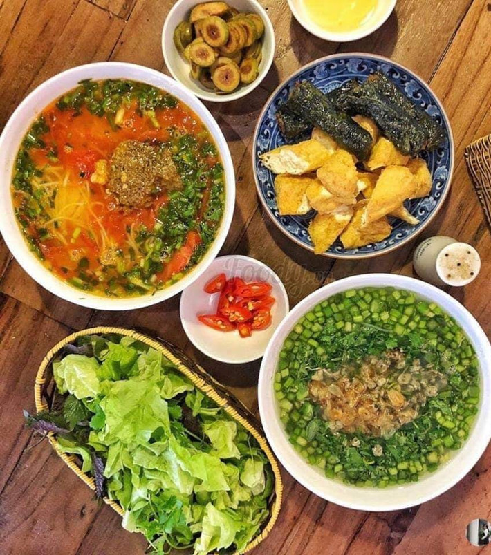 Bún cua, bún ốc và bún hến là 3 món chủ đạo của quán bún gia truyền Lê Phan 102696521-903386776803803-5472326275111010115-n.jpg