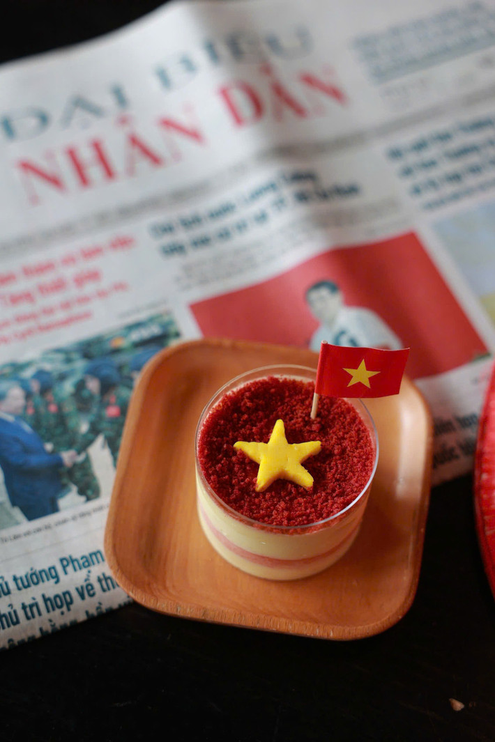 Nguyên liệu tự nhiên như củ dền, hoa atiso đỏ, nghệ, sữa... được sử dụng để pha chế lu-a-cafe-2.jpg