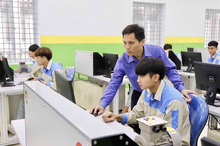 Đào tạo nghề tại Trường Cao đẳng Cơ điện Phú Thọ. Ảnh: Thế Hùng d1-1654094043468727288773-7595-644.jpg