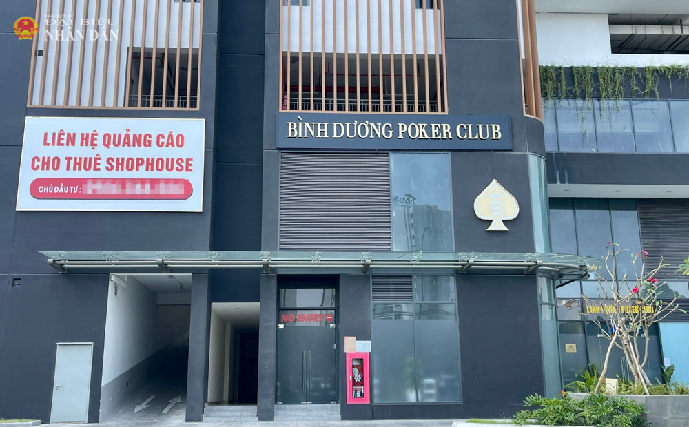 Phòng Cảnh sát hình sự Công an tỉnh Bình Dương triệt xoá tụ điểm đánh bạc tại CLB Poker Bình Dương. Ảnh: Trí Nhân 5-1733.jpg