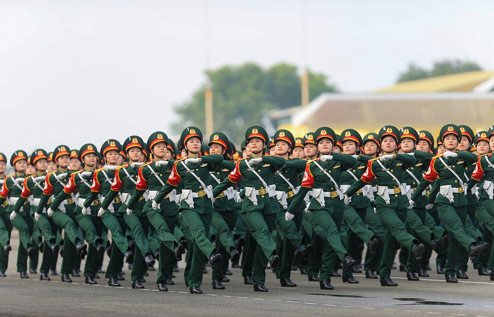 Khối nữ quân y 3.jpg