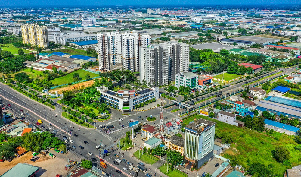 Một góc đô thị và khu công nghiệp hiện đại tại TP. Thuận An binh-duong-3.jpg