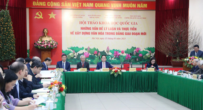 Quang cảnh Hội thảo khoa học quốc gia những vấn đề lý luận và thực tiễn về xây dựng văn hóa trong Đảng trong giai đoạn mới h01.jpg