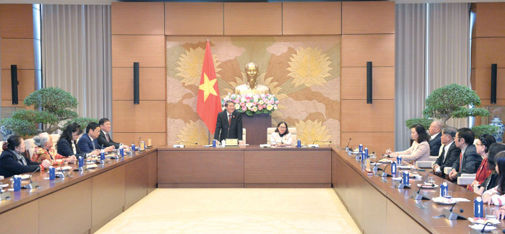 Toàn cảnh cuộc gặp mặt cv5.jpg