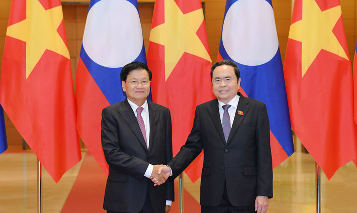Chủ tịch Quốc hội Trần Thanh Mẫn hội kiến Tổng Bí thư, Chủ tịch nước Lào Thongloun Sisoulith ct2.jpg