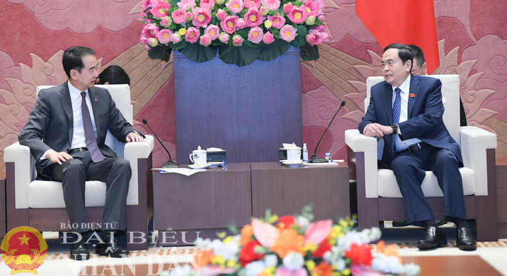 Chủ tịch Quốc hội Trần Thanh Mẫn tiếp Đại sứ đặc mệnh toàn quyền nước Cộng hòa nhân dân Trung Hoa tại Việt Nam Hà Vĩ. Ảnh: Lâm Hiển Chủ tịch Quốc hội Trần Thanh Mẫn tiếp Đại sứ đặc mệnh toàn quyền nước Cộng hòa nhân dân Trung Hoa tại Việt Nam Hà Vĩ. Ảnh: Lâm Hiển