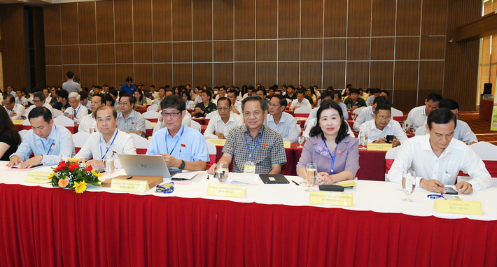 Các đại biểu dự hội thảo. Ảnh: Lâm Hiển ht09.jpg
