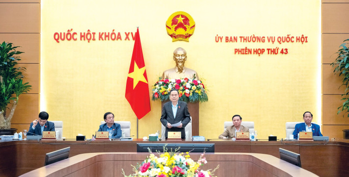 Chủ tịch Quốc hội Trần Thanh Mẫn chủ trì Phiên họp thứ 43 của Ủy ban Thường vụ Quốc hội. Ảnh: Hồ Long ctqh-tran-thanh-man3-thmb.jpg