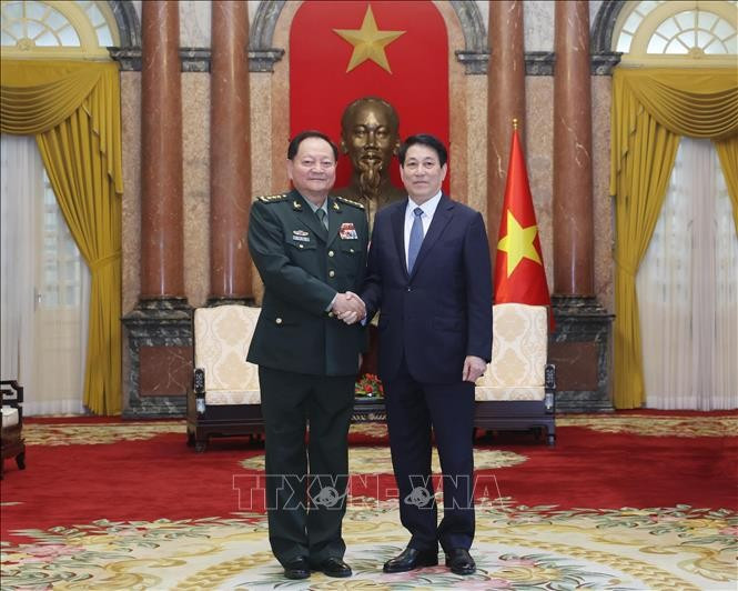 Chủ tịch nước Lương Cường tiếp Thượng tướng Trương Hựu Hiệp, Ủy viên Bộ Chính trị, Phó Chủ tịch Quân ủy Trung ương Trung Quốc. Ảnh: Lâm Khánh/TTXVN Chủ tịch nước Lương Cường tiếp Thượng tướng Trương Hựu Hiệp, Ủy viên Bộ Chính trị, Phó Chủ tịch Quân ủy Trung ương Trung Quốc. Ảnh: Lâm Khánh/TTXVN