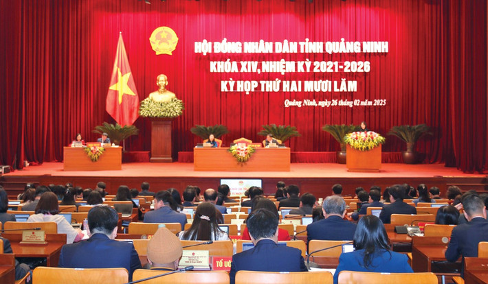 Toàn cảnh Kỳ họp thứ 25, HĐND tỉnh Quảng Ninh Khóa XIV. Ảnh: Mạnh Tuân h3.jpg