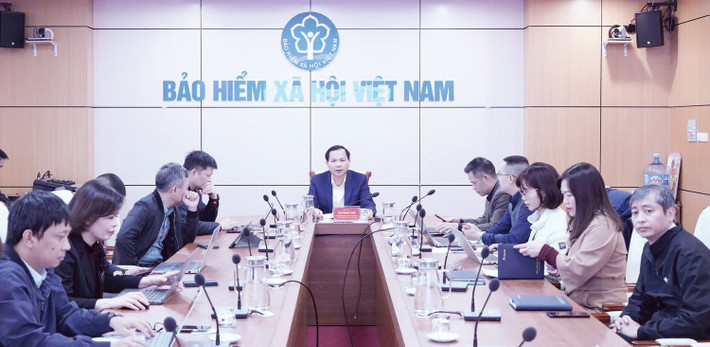 Tổ Công tác của BHXH Việt Nam về triển khai Đề án 06 họp giao ban tháng 2.2025. Ảnh: Phạm Chính q1.jpg