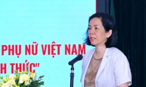 Tiếp tục quan tâm, tạo điều kiện để phụ nữ phát huy năng lực