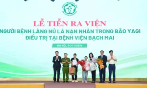 Bệnh viện Bạch Mai: 50 ngày hồi sinh thần kỳ của em bé Làng Nủ