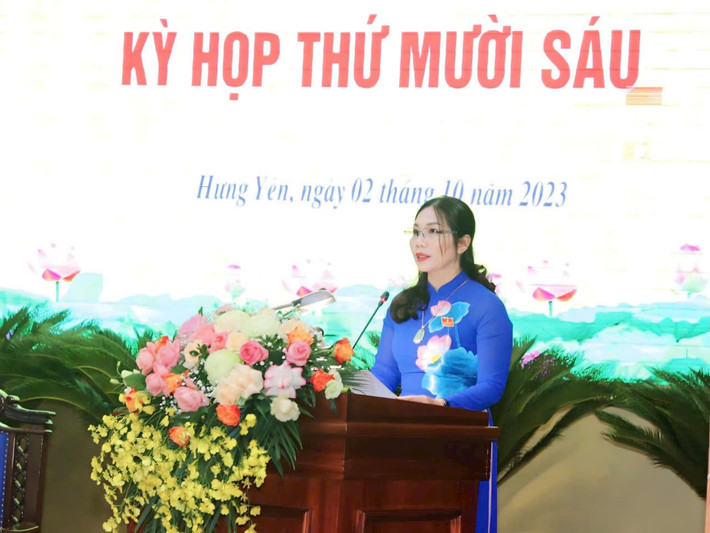 Phó Chủ tịch HĐND tỉnh Hưng Yên TRẦN THỊ TUYẾT HƯƠNG Phó Chủ tịch HĐND tỉnh Hưng Yên TRẦN THỊ TUYẾT HƯƠNG