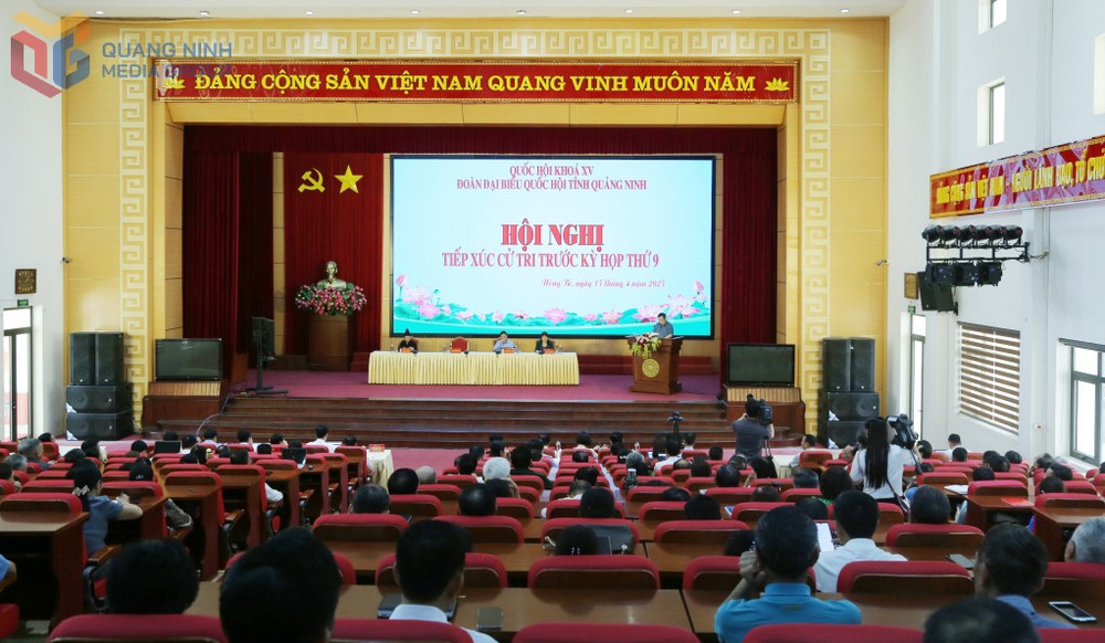 Quang cảnh hội nghị 2338661-wtm-a3fdb56f3245351799bb7396bbd8fb45.jpg