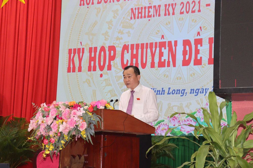 Phó Chủ tịch Thường trực HĐND Nguyễn Minh Dũng phát biểu tại kỳ họp pho-chu-tich-thuong-truc-hdnd-nguyen-minh-dung.jpg