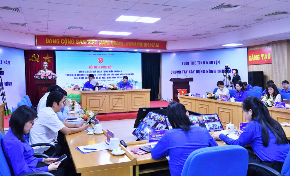 Quang cảnh hội nghị z6514802682176-b89d834535910de302b072594a7a15b1.jpg