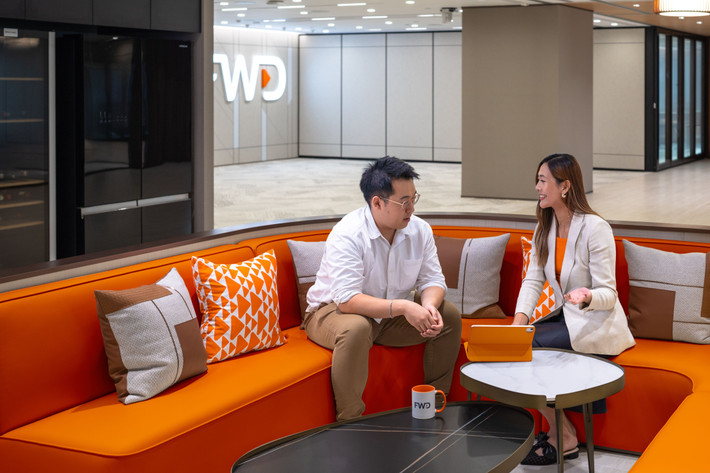 Bảo hiểm Nhân thọ FWD Việt Nam là một trong những công ty gây ấn tượng bởi sự linh hoạt đổi mới nhằm mang lại nhiều giá trị cho khách hàng fwd-doi-moi-lien-tuc-vi-kh.jpg