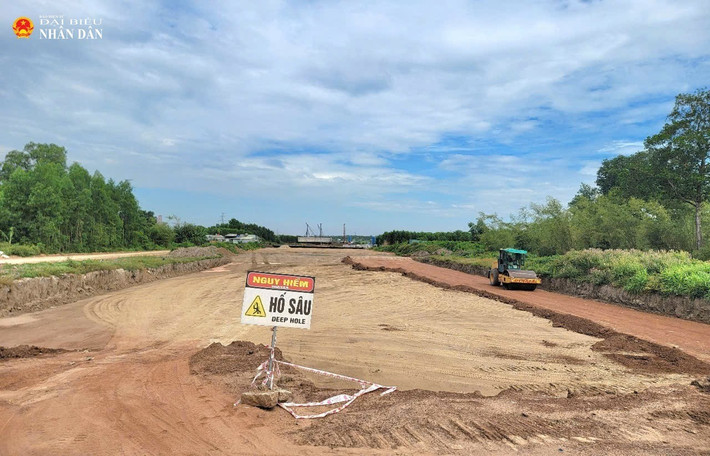 Thanh tra cũng chỉ ra một số tồn tại trong công tác tổ chức nghiệm thu hạng mục công trình. Ảnh: Quang Phương chụp ngày 9.3 z6394703465543-0d8086c6430a39848243f66ba622a941-8927.jpg