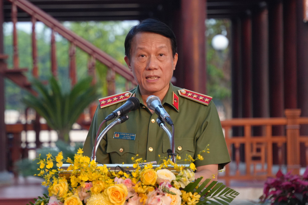 Ủy viên Bộ Chính trị, Bộ trưởng Bộ Công an Đại tướng Lương Tam Quang kt-1.jpg