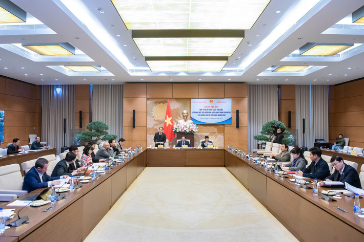 Chủ nhiệm Ủy ban Pháp luật và Tư pháp Hoàng Thanh Tùng phát biểu khai mạc Hội thảo Chủ nhiệm Ủy ban Pháp luật và Tư pháp Hoàng Thanh Tùng phát biểu khai mạc Hội thảo