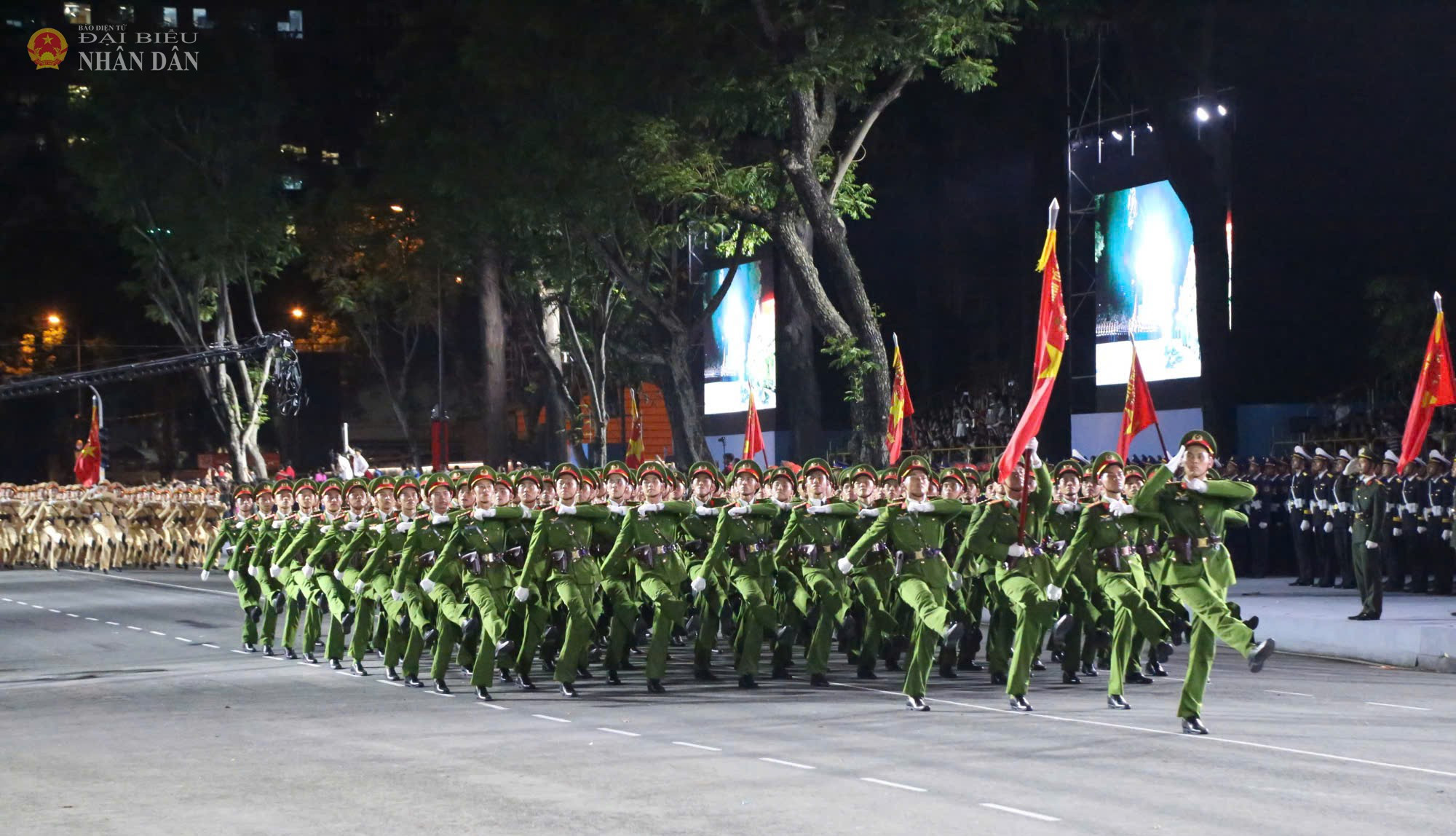Khối sĩ quan An ninh Nhân dân và Cảnh sát Nhân dân 2.jpg