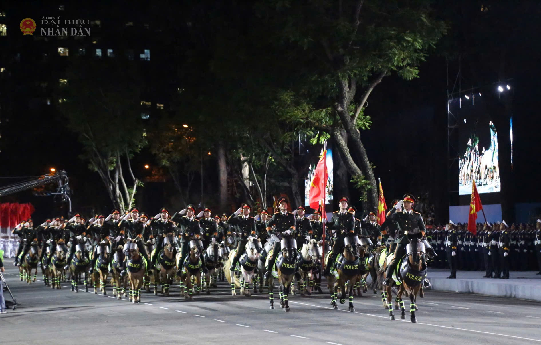 Khối Cảnh sát cơ động kỵ binh 5.jpg