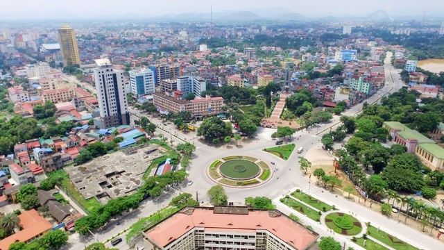 Sau sắp xếp, Thái Nguyên giảm được 1 cơ quan khối Đảng cấp tỉnh, giảm 9 cơ quan khối Đảng cấp huyện; giảm 6 cơ quan chuyên môn thuộc UBND cấp tỉnh; giảm 36 phòng chuyên môn thuộc UBND cấp huyện Sau sắp xếp, Thái Nguyên giảm được 1 cơ quan khối Đảng cấp tỉnh, giảm 9 cơ quan khối Đảng cấp huyện; giảm 6 cơ quan chuyên môn thuộc UBND cấp tỉnh; giảm 36 phòng chuyên môn thuộc UBND cấp huyện