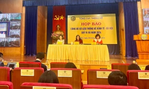 Toàn cảnh họp báo