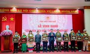 Vinh danh 10 công dân tiêu biểu tỉnh Thừa Thiên Huế năm 2023