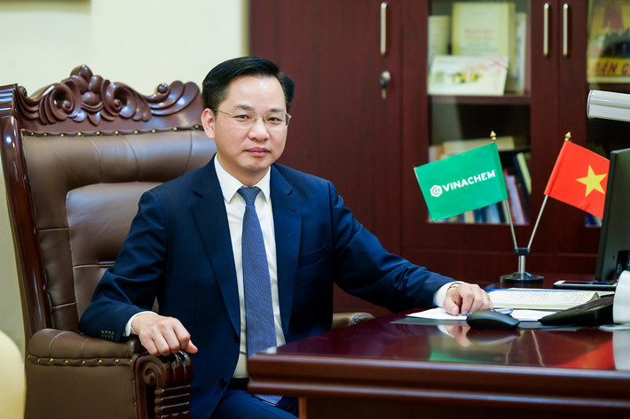 Tổng giám đốc Tập đoàn Hóa chất Việt Nam Nguyễn Hữu Tú atu.jpg