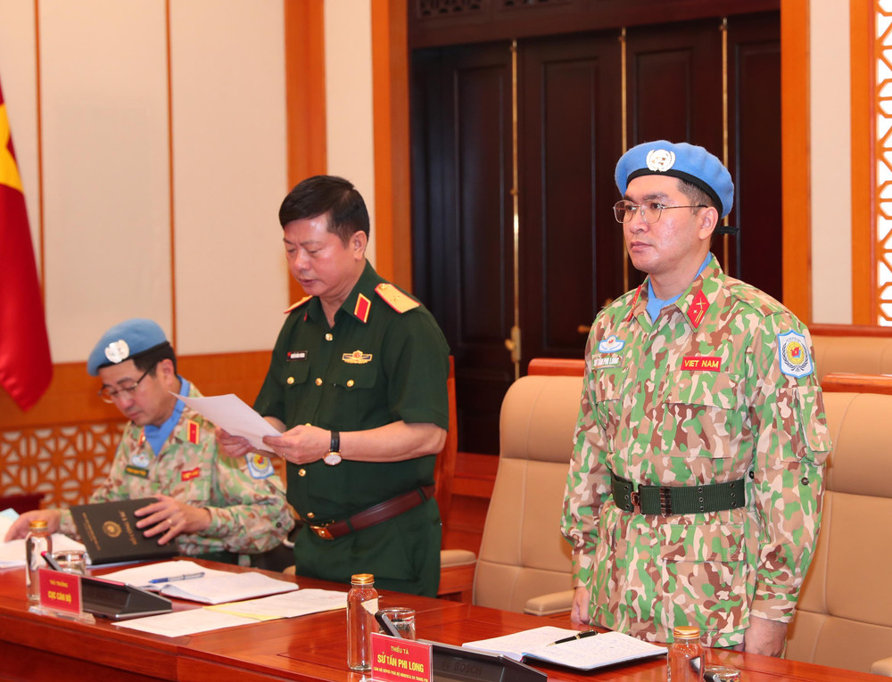 Thiếu tá Sử Tấn Phi Long sẵn sàng lên đường làm nhiệm vụ gìn giữ hòa bình Liên Hợp Quốc với tinh thần và quyết tâm cao nhất a-7.jpg