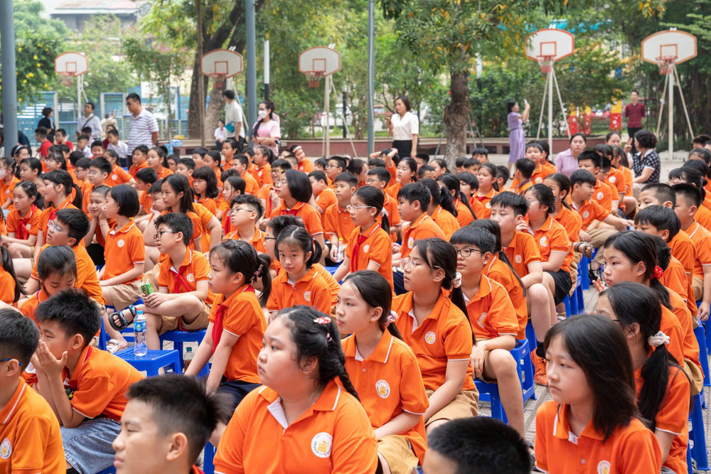 Học sinh Trường tiểu học Hoàng Hoa Thám quận Ba Đình z6533836411310-af5223803bf5ba982484c1af178e56c2.jpg