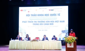 Phát triển thị trường văn hoá Việt Nam trong bối cảnh mới: Thách thức và cơ hội