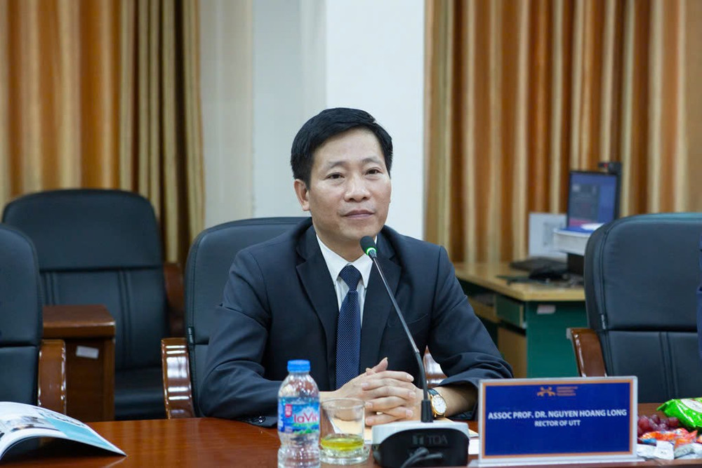 PGS.TS Nguyễn Hoàng Long, Hiệu trưởng Trường Đại học Công nghệ Giao thông Vận tải phát biểu z6511761491108-f0cab8c52db5d8f99015cea0568333d9.jpg