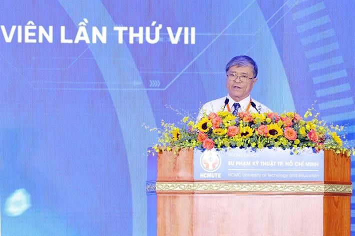 Giám đốc Sở GD-ĐT TP. Hồ Chí Minh Nguyễn Văn Hiếu. Ảnh: Trần Hiệp c3.jpg