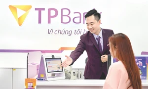 TPBank tái hiện từng bước xanh hóa qua Báo cáo Phát triển bền vững