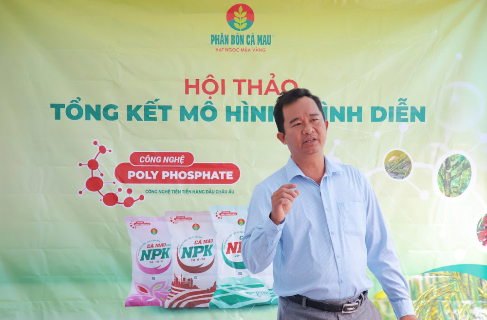 Ông Võ Thành Nghĩa đại diện Trung tâm Dịch vụ Nông nghiệp tỉnh Long An phát biểu tại hội thảo. Ảnh: PVCFC h4-ong-vo-thanh-nghia-phat-bieu.jpg