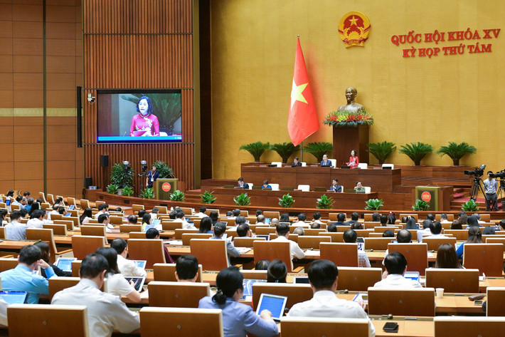 Toàn cảnh phiên thảo luận. Ảnh: quochoi.vn 202411131433274184-z6028218568007-adfbdb247cdd9de1df3fd47bbf99110e.jpg